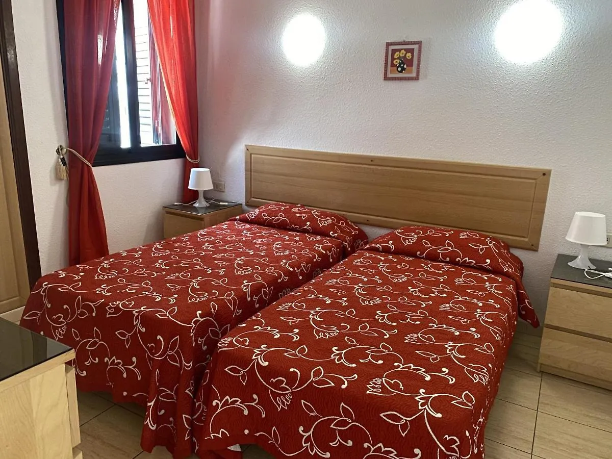 Apartment 7B2, Victoria Court 1,Avenida Londres 6, Los Cristianos, 38650, Tenerife  Los Cristianos (Tenerife)